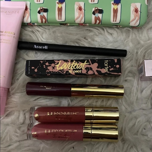 Makeup bundle!! - Picture 2 of 5